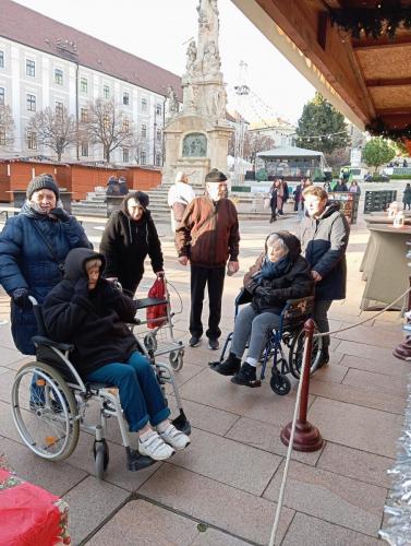 493275973 2296958027367300 500591399203356488 n