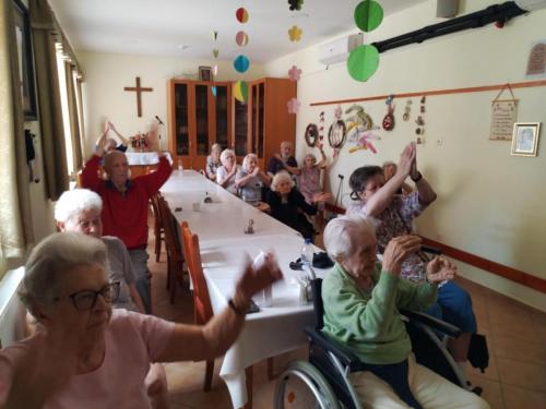 Messenger creation 9D5B6785-6EDE-47A9-8E15-77968BFC64F4